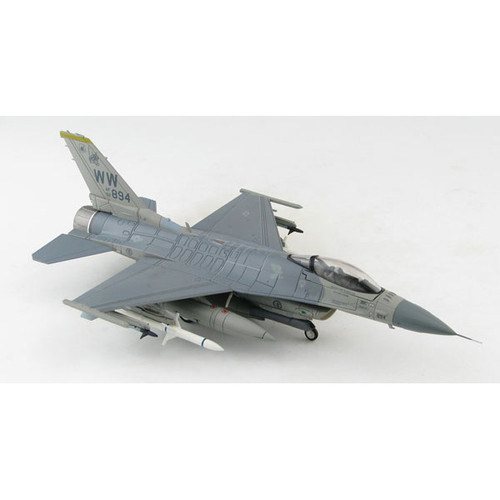F-16CM Fighting Falcon 1/72 Die Cast Model Alt Image 1