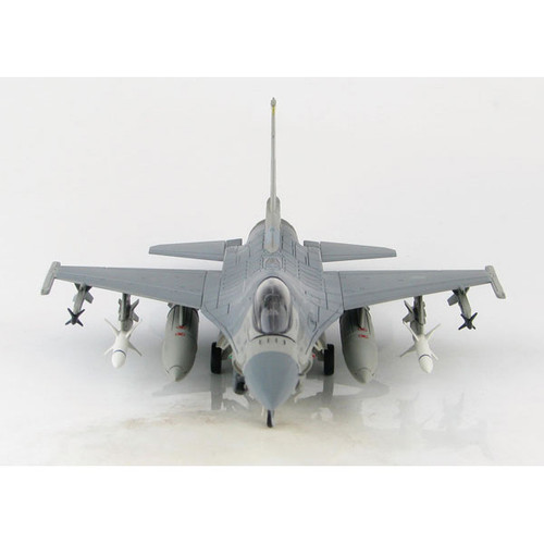 F-16CM Fighting Falcon 1/72 Die Cast Model Alt Image 4
