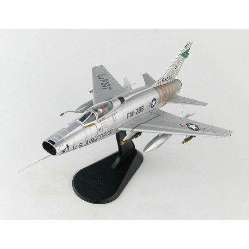 F-100D Super Sabre 1/72 Die Cast Model - #56-3285 Alt Image 7