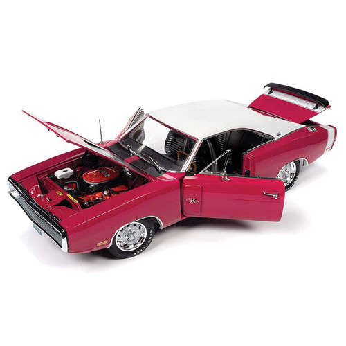1970 Dodge Charger R/T SE Hardtop 1/18 Die Cast Model Alt Image 2