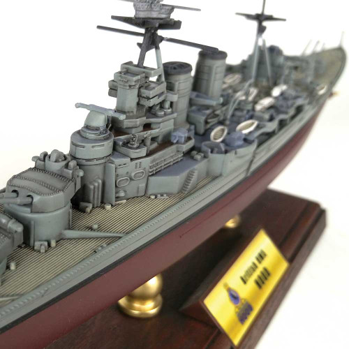 HMS Hood 1/700Die Cast Model Alt Image 3