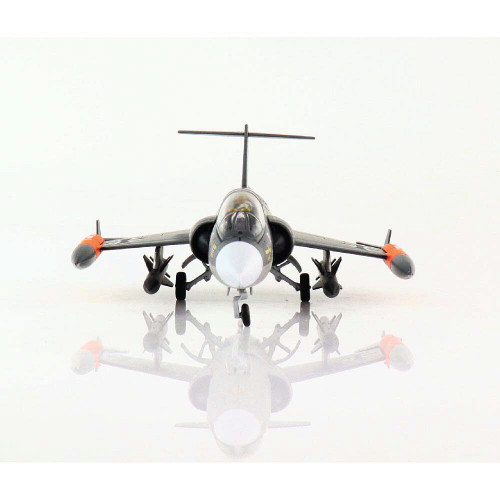 TF-104G Starfighter 1/72 Die Cast Model MFG 2, Marineflieger, 1985 Alt Image 1