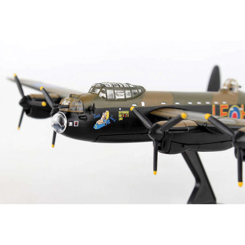 Avro Lancaster 1/150 Die Cast Model Alt Image 5