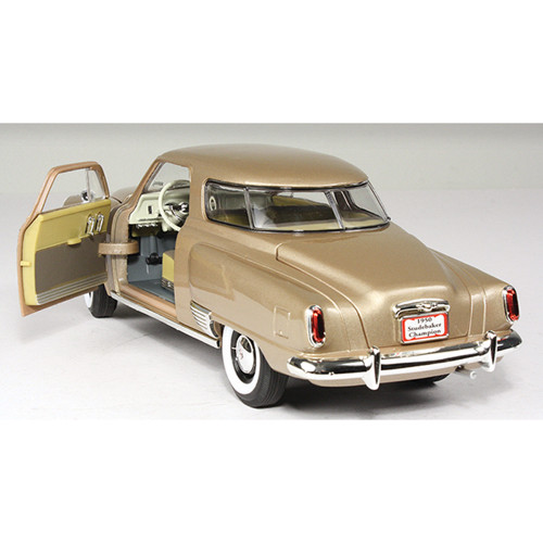 1950 Studebaker Champion 1/18 Die Cast Model - Gold Alt Image 1