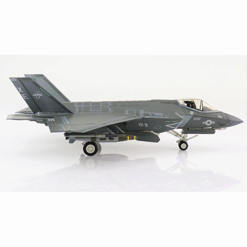 F-35C Lightning II 1/72 Die Cast Model - HA2607  VX-9 "Vampires", US Navy, 2018 Alt Image 1