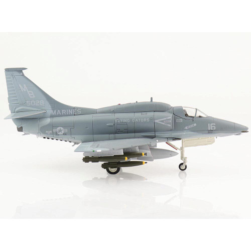 A-4F Skyhawk 1/72 Die Cast Model - HA1435 VMA-142 "Flying Gators", 1984 Alt Image 2