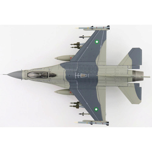 F-16AM Fighting Falcon 1/72 Die Cast Model - HA38014 Pakistan Air Force, 2016 Alt Image 3