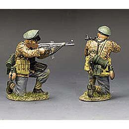 HJSS Firing MP44 1/30 Figure King and Country (WS366) Alt Image 1