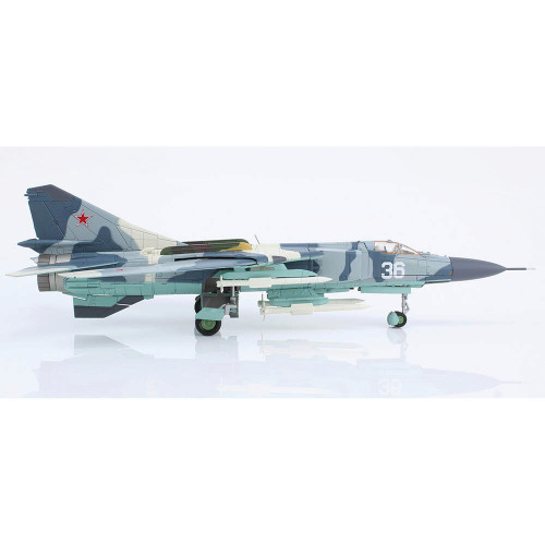 MIG-23-98  1/72 Die Cast Model -  HA5314 White 36, Russian Air Force (with 4 x R-77 missiles) Alt Image 1