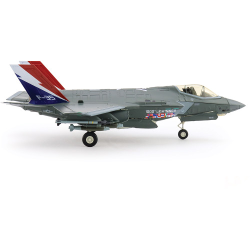 F-35A Lightning II 1/72 Die Cast Model Alt Image 2