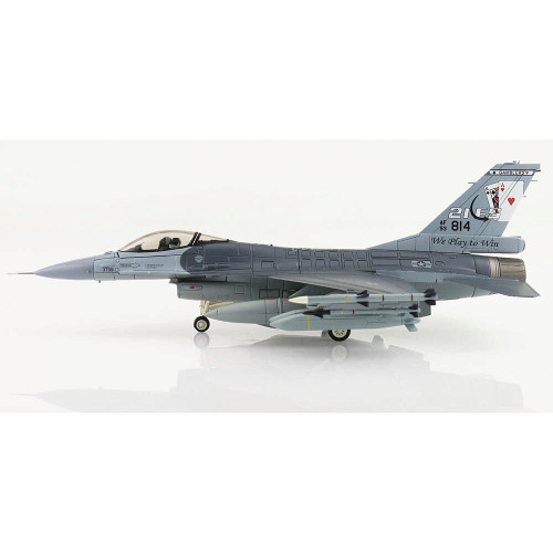 F-16V Fighting Falcon  1/72 Die Cast Model -  HA38016  21st FS, ROCAF, 2022 Alt Image 2