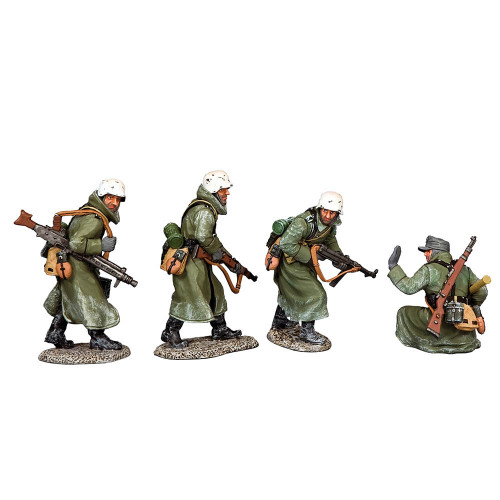 4-Piece German Advancing Through the Snow 1/30 Figure Set Main Image