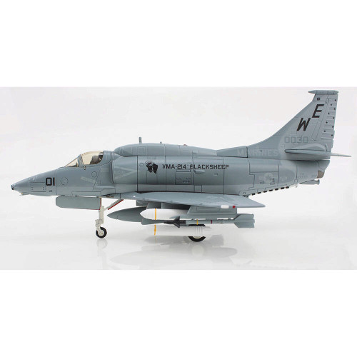 A-4M Skyhawk 1/72 Die Cast Model - HA1436 VMA-214, US Marines, 1989 Alt Image 1