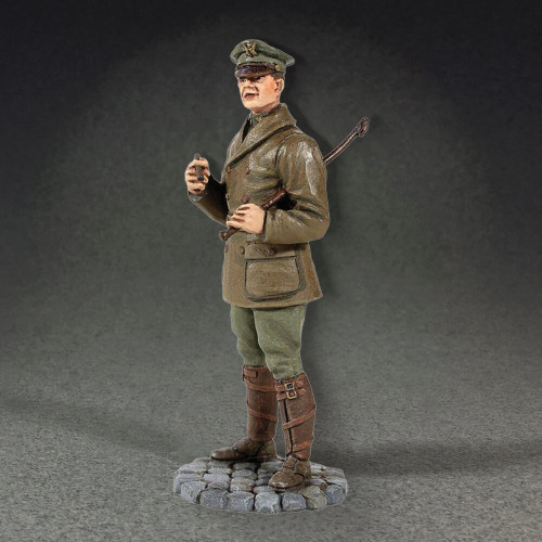 Colonel Douglas MacArthur - WWI 1/30 Figure William Britain 10045 Alt Image 1