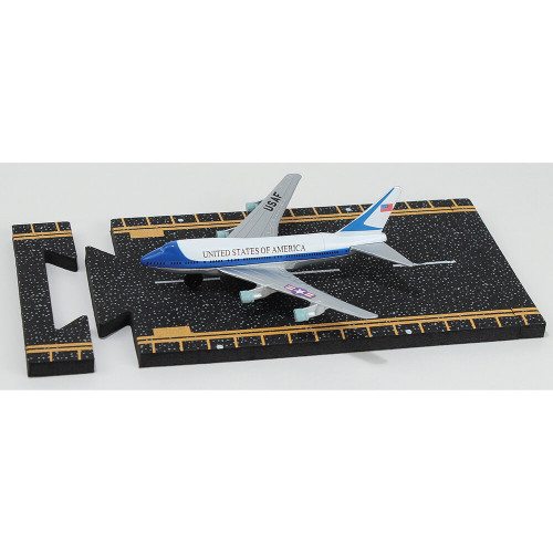 Air Force One 15107 Alt Image 4