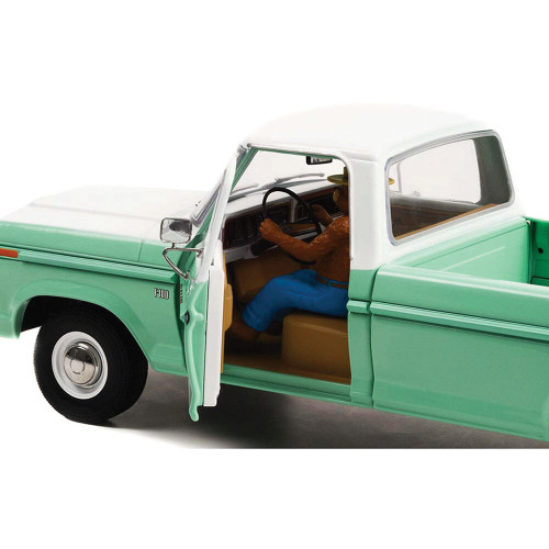 1975 Ford F-100 - Forest Service Green with Smokey Bear Figure - Only You Can Prevent Wildfires Alt Image 3
