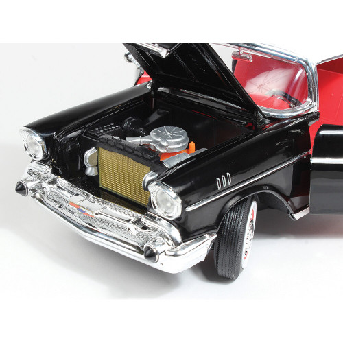 1957 Chevrolet Bel Air Hardtop - Black with White Top Alt Image 4
