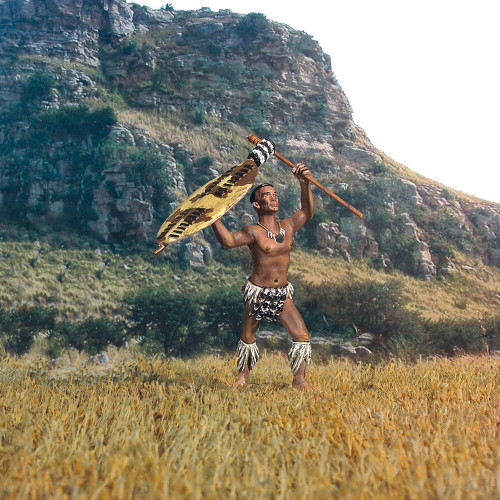 Zulu Chanting 1/30 Figure William Britain (20205) Alt Image 1