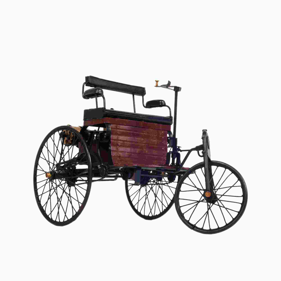 1886 Patent Wagen Metal Scuplture Main Image
