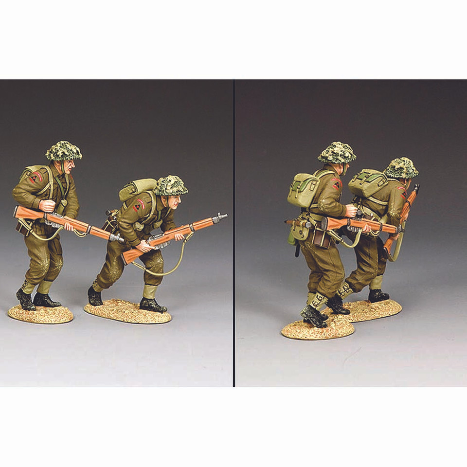 Advancing Set on Sand 1/30 Figure Set Main Image