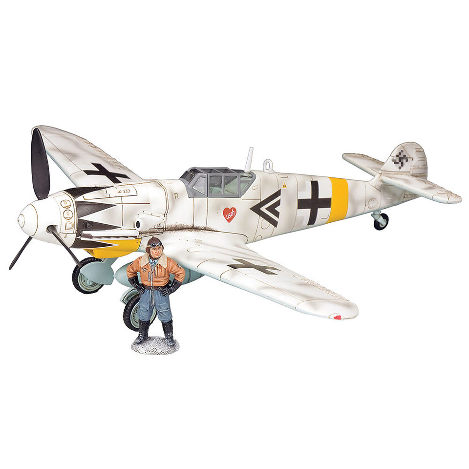 Messerschmitt Bf.109 and Erich Hartmann 1/30 Model Set K&C (LW-S04) Main Image
