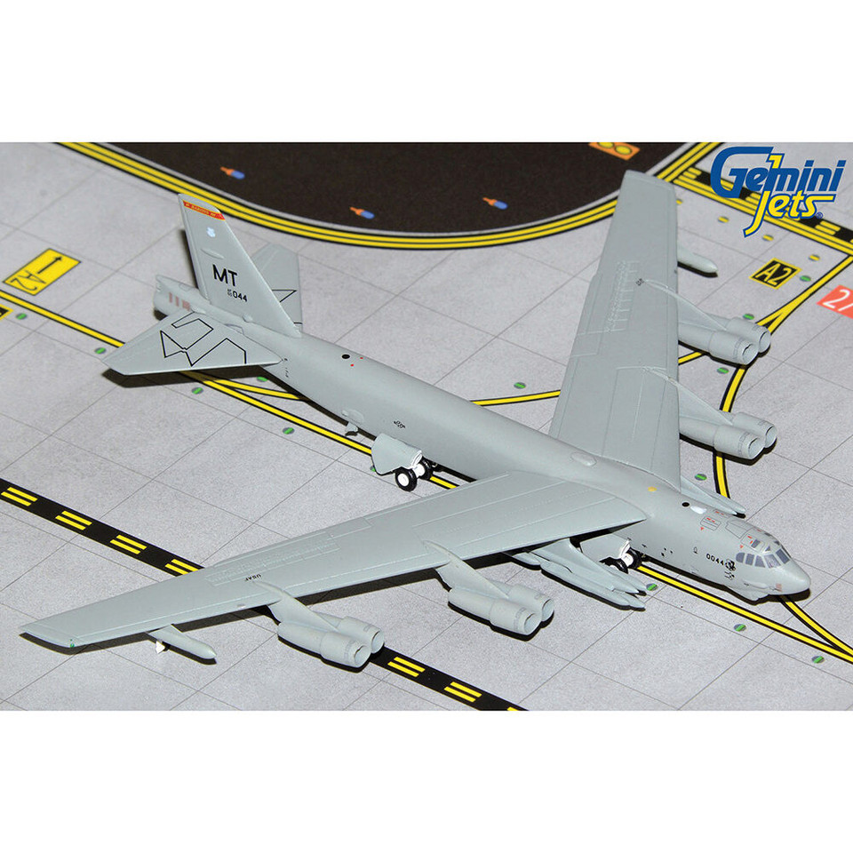 B-52H Stratofortress 1/400 Diecast Model USAF 5th BW 23rd BS Minot AFB - Gemini Jets (GMUSA124) Main Image