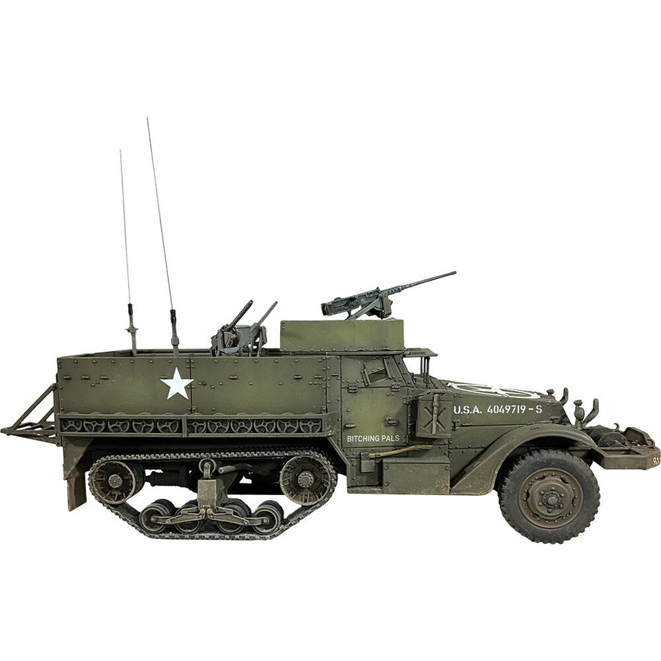M3A1 Half-track 9th Arm Div. 27th Inf. Bat. Co. B 1/30 Model William Britain (25132) Main Image