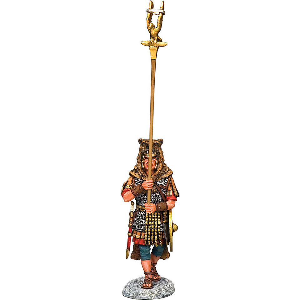 The Marching Roman Aquilifer 1/30 Figure K&C (ROM077) Main Image