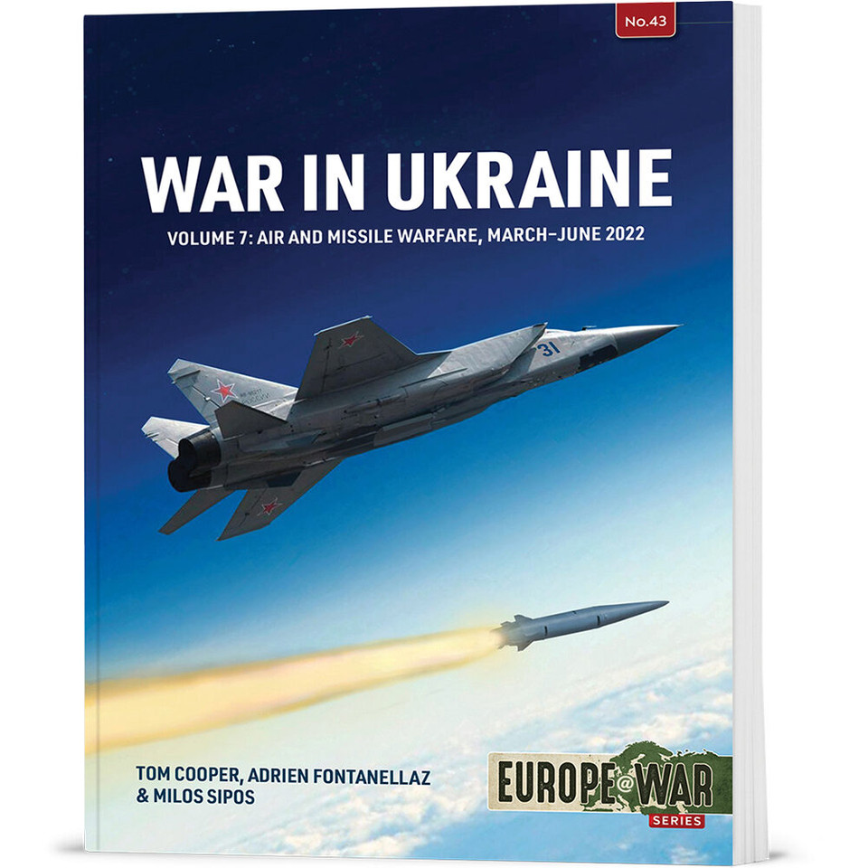 War in Ukraine - Volume 7 Helion & Company (9781804515792) Main Image
