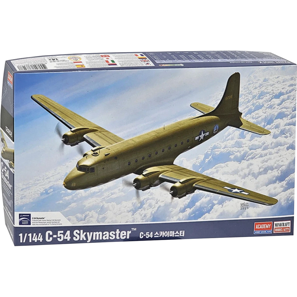 C-54 Skymaster 1/144 Kit ACADEMY (12652) Main Image