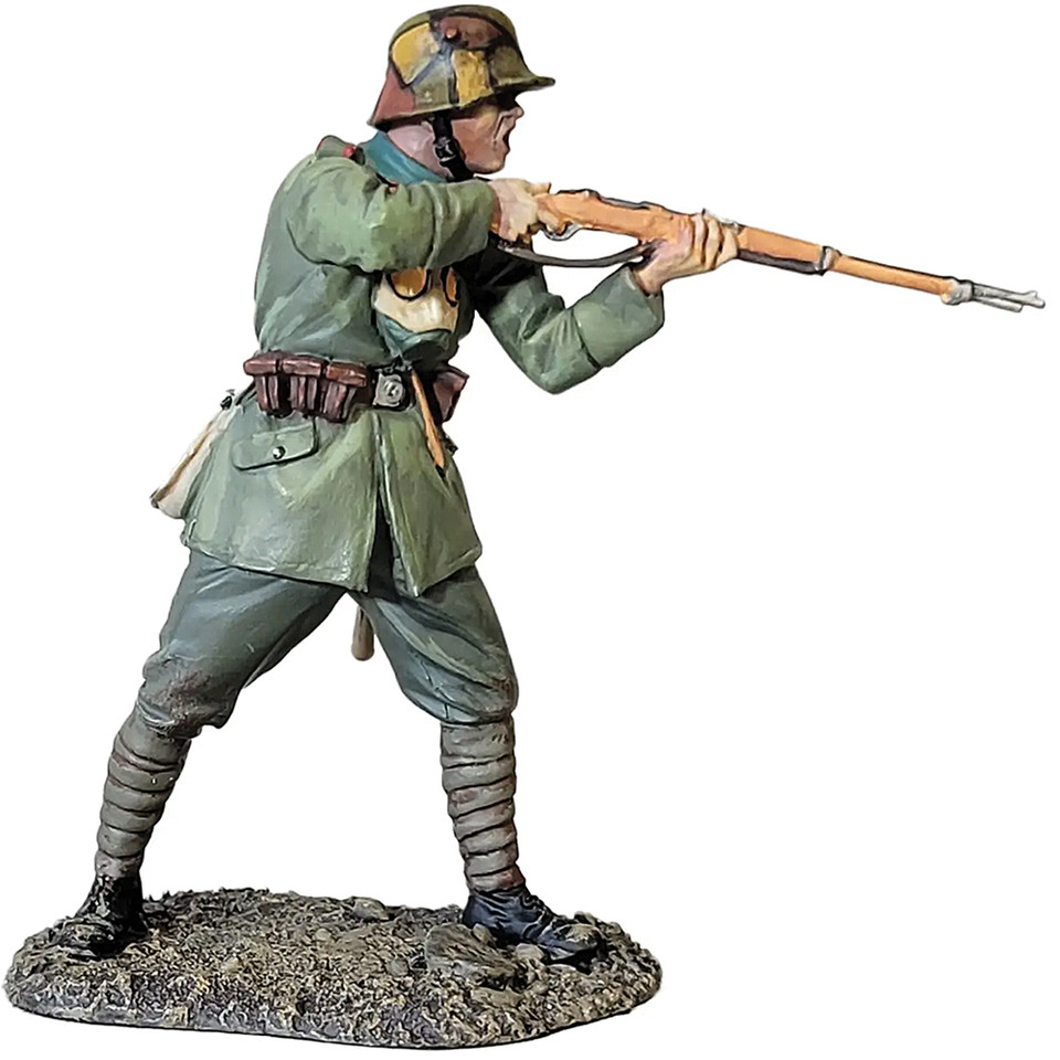 German Infantryman Standing Firing G98 1/30 Figure WILLIAM BRITAIN (23136) Main Image