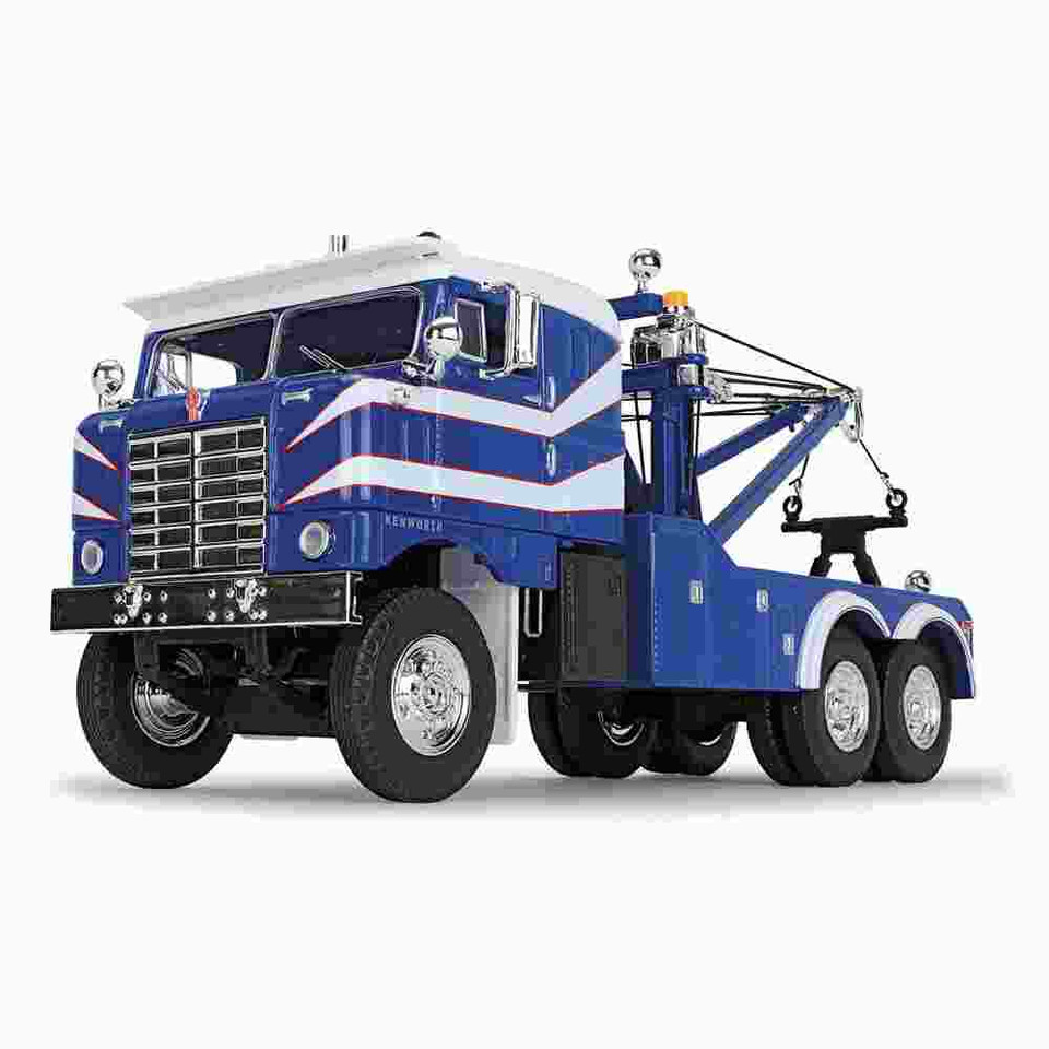 Kenworth Bullnose Heavy-Duty Wrecker Main Image