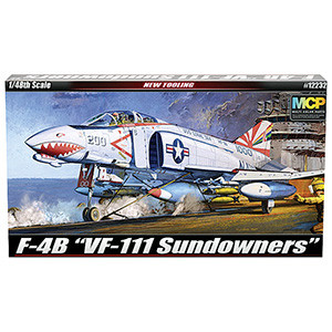 F-4B Phantom II 1/48 Kit - VF-111 SUNDOWNERS Main Image