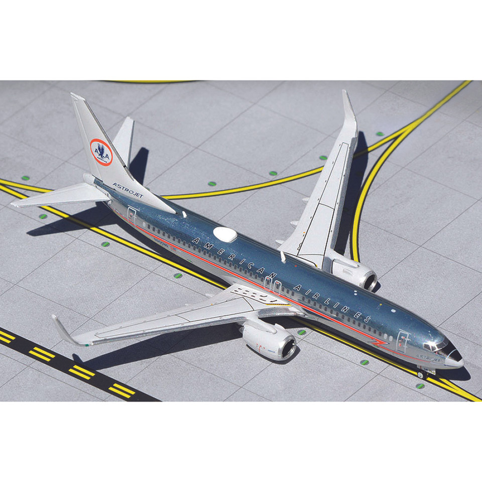 Boeing B737-800 1/400 Die Cast Model - American Airlines Main Image