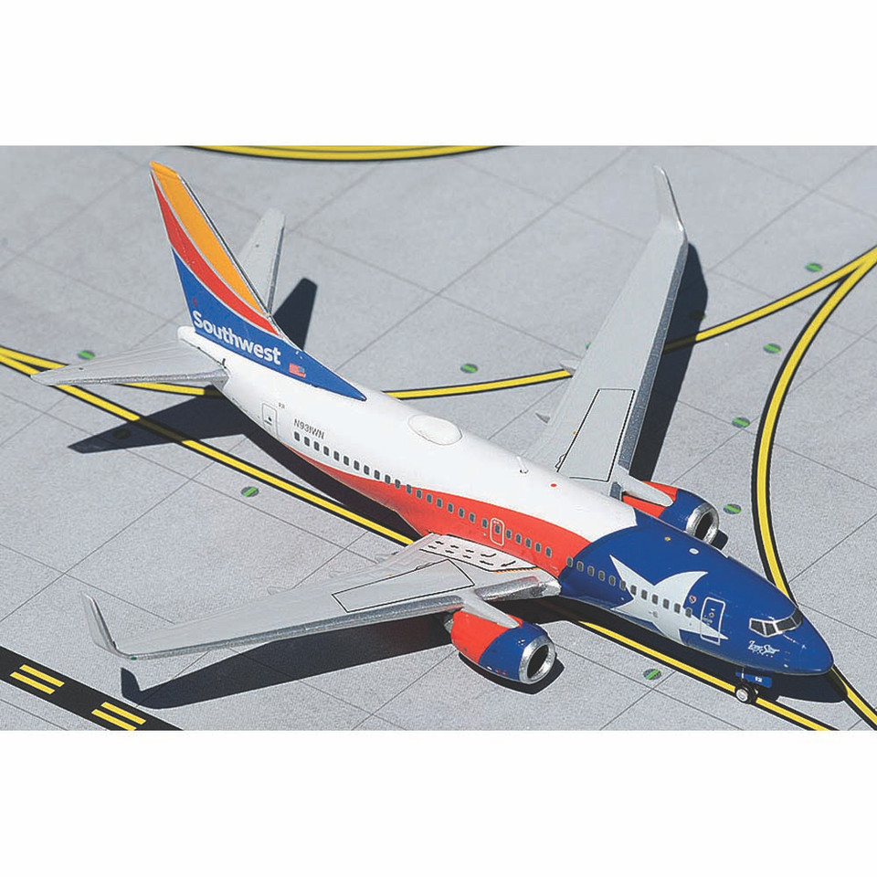 Boeing B737-700 1/400 Die Cast Model - Southwest Airlines Main Image
