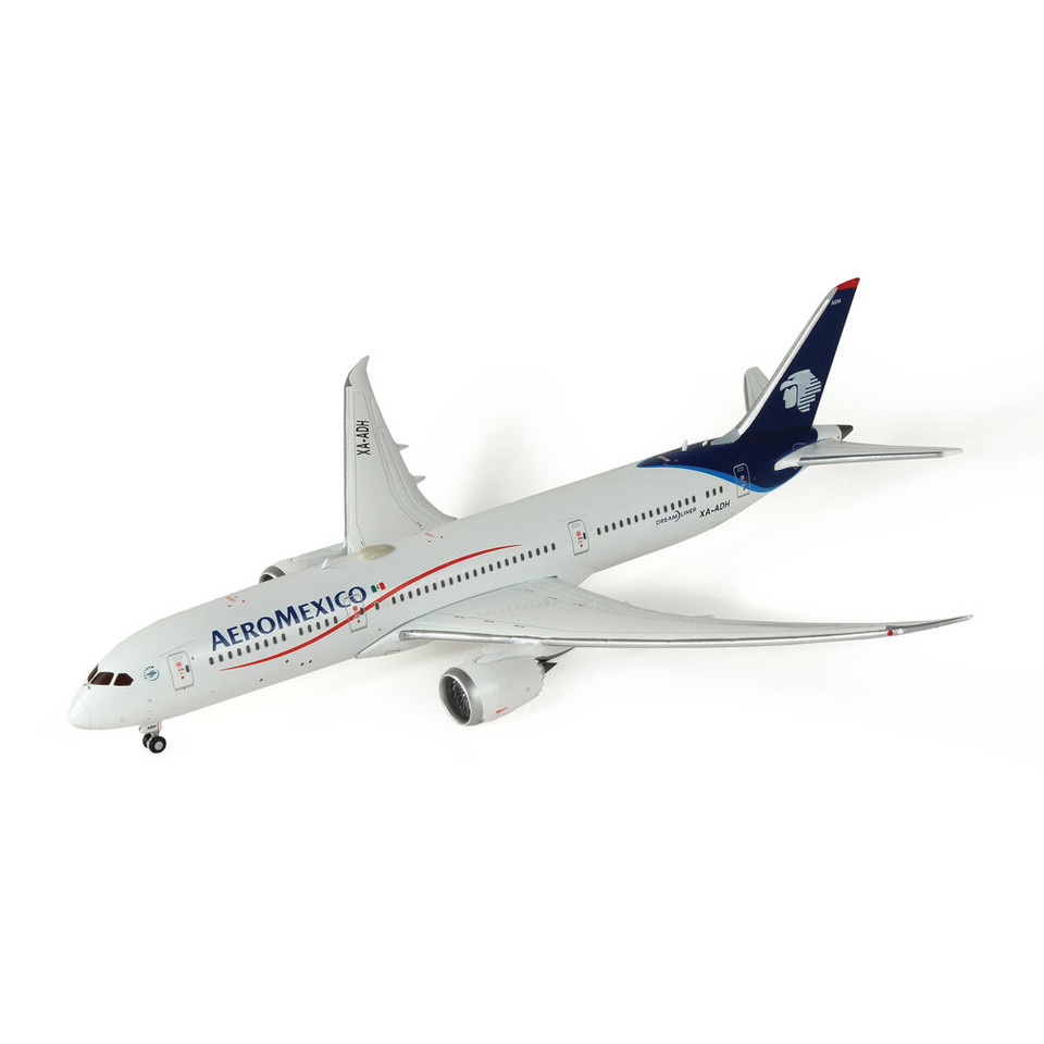 Boeing 787-9  1/400 Die Cast Model - Aeromexico Main Image