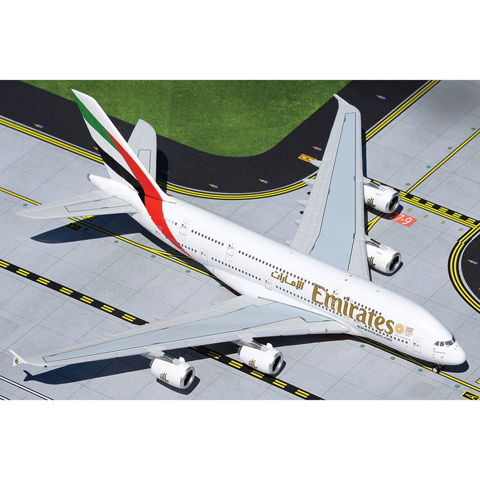Airbus A380 1/400 Die Cast Model - Emirates Main Image