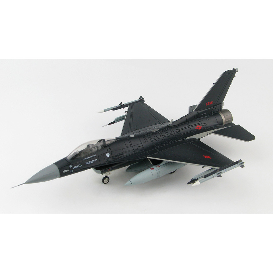 F-16C Fighting Falcon 1/72 Die Cast Model - #86-0295 Main Image
