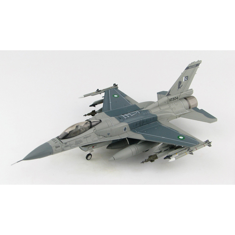 F-16C Fighting Falcon 1/72 Die Cast Model Main Image