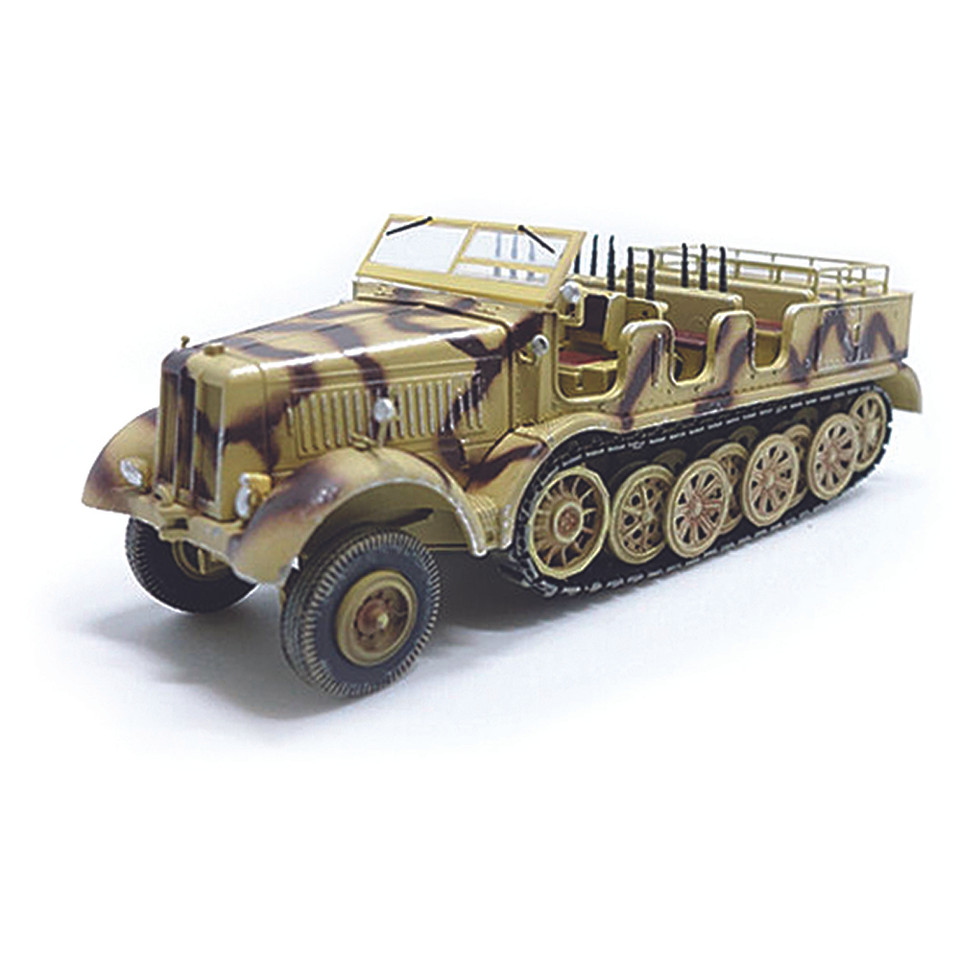 Sd.Kfz.8 Schwerer Zugkraftwagen 12T 1/72 Die Cast Model Main Image