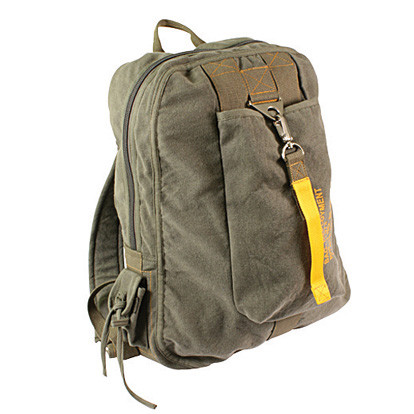 Vintage-Style Flight Bag Main Image