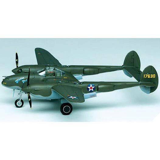 P-38F Lightning 1/48 Kit Main Image