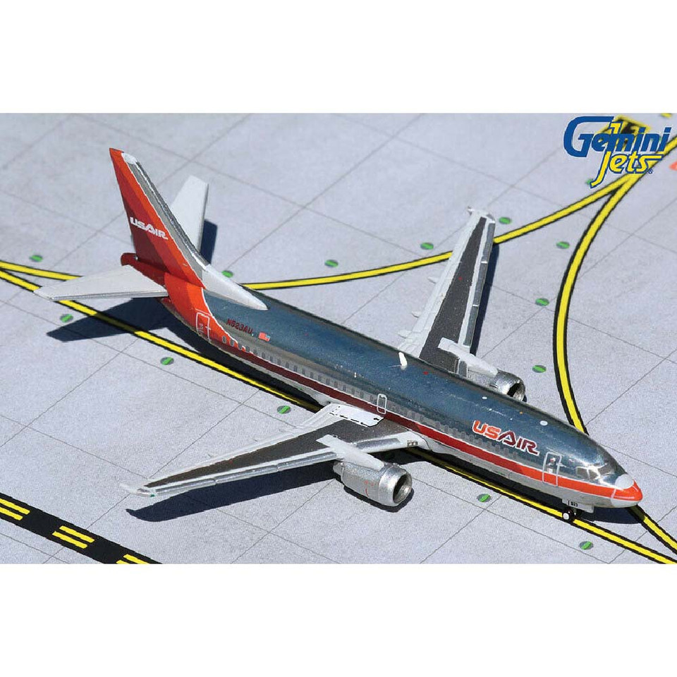 B737-300 1/400 Die Cast Model -USAir Main Image