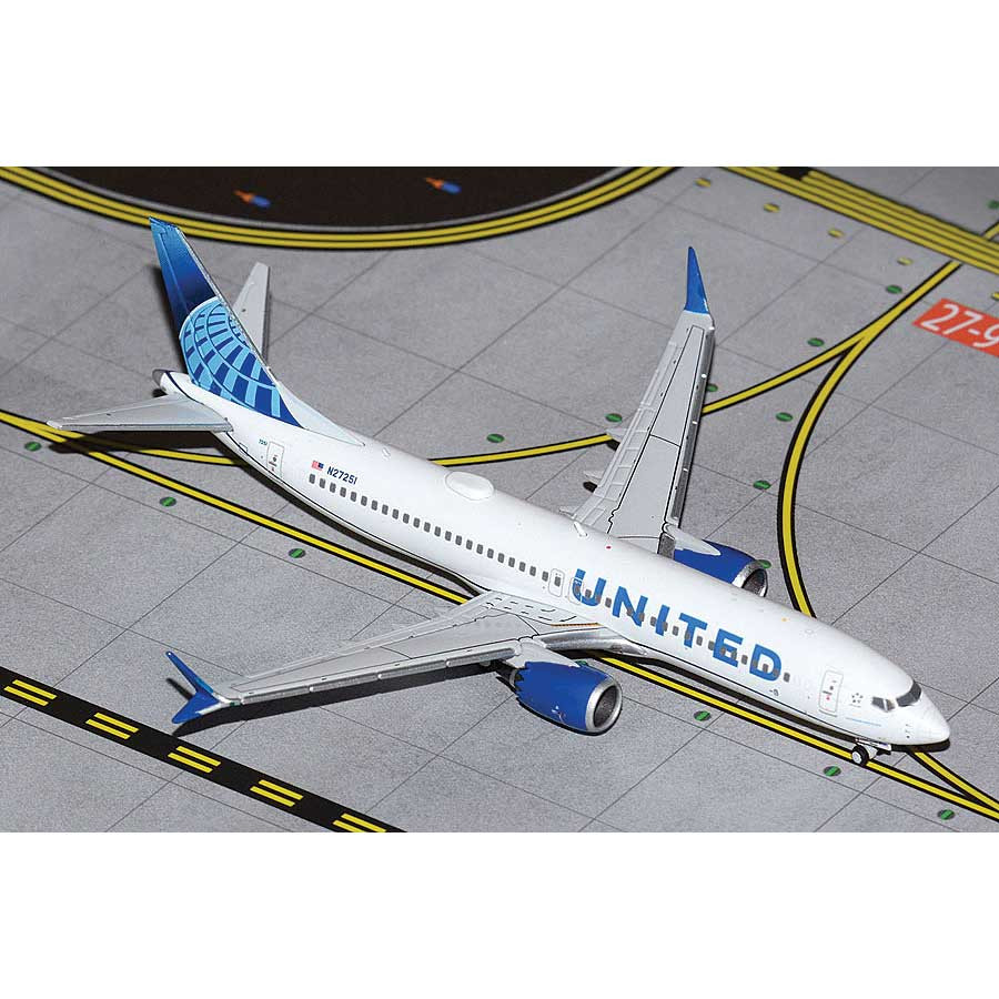 Boeing B737 MAX 8 1/400 Die Cast Model - United Airlines Main Image