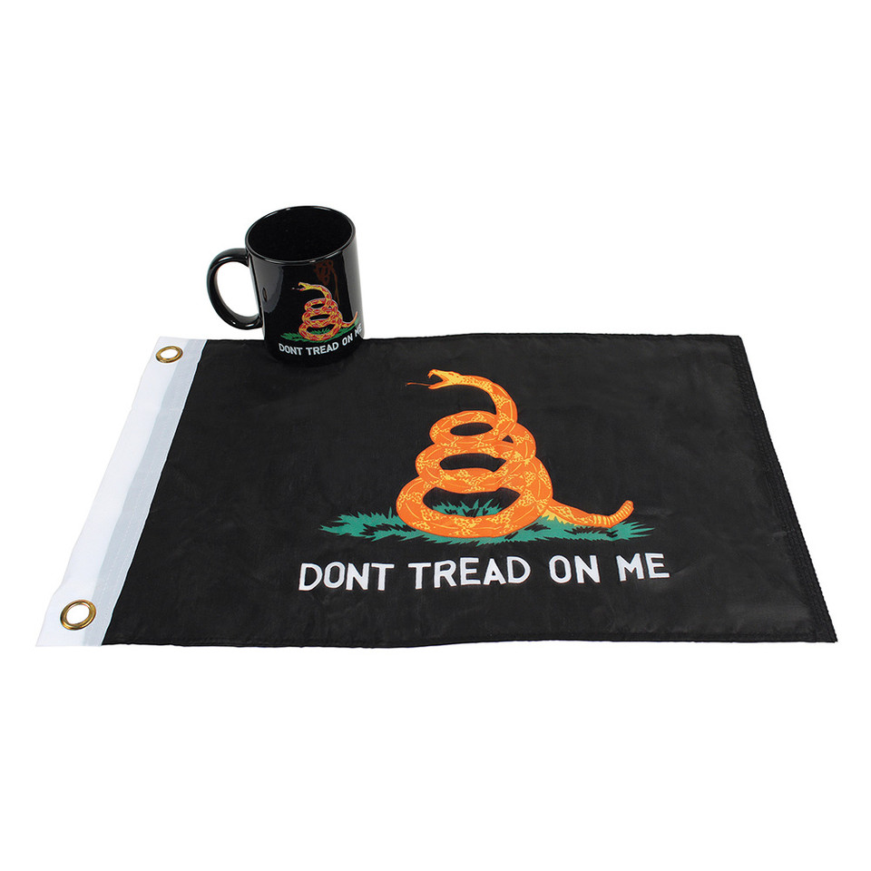 Gadsden Mug with 12"x 18" Flag Main Image