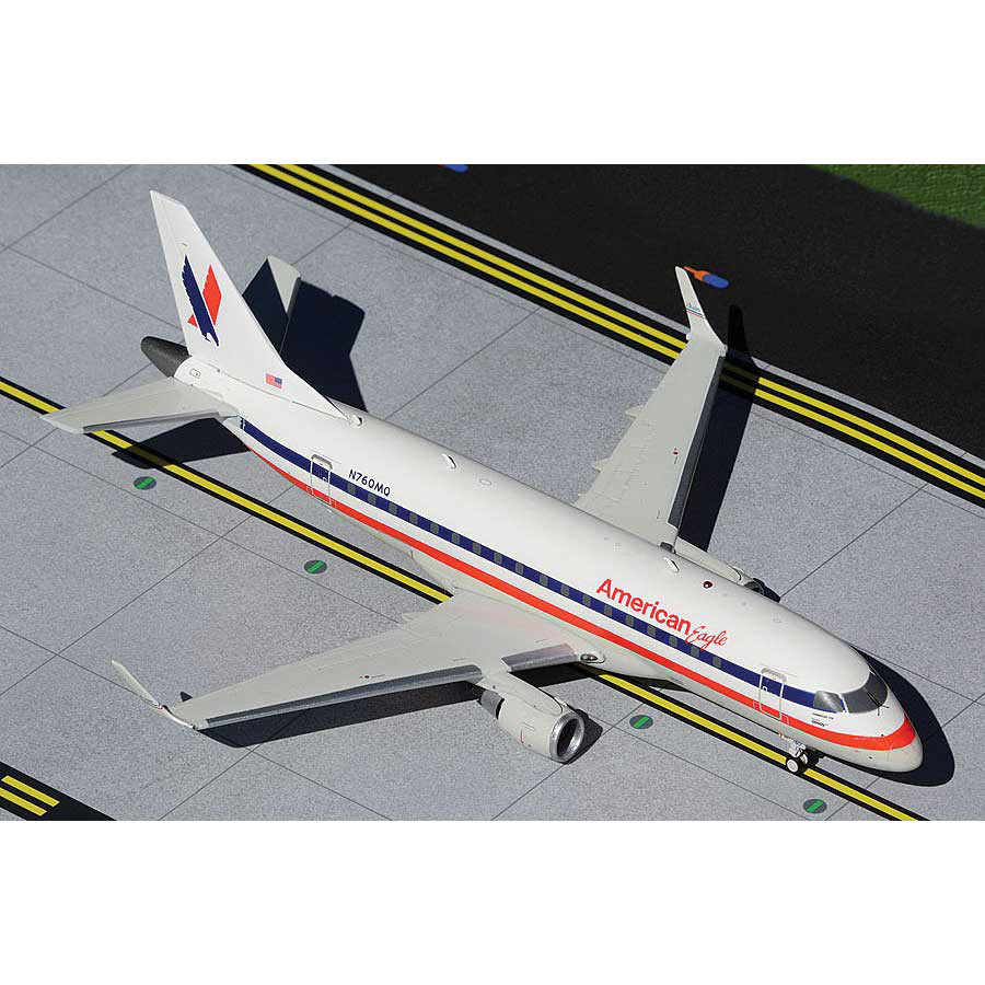 Embraer E170-1000STD 1/200 Die Cast Model - Envoy Air Main Image