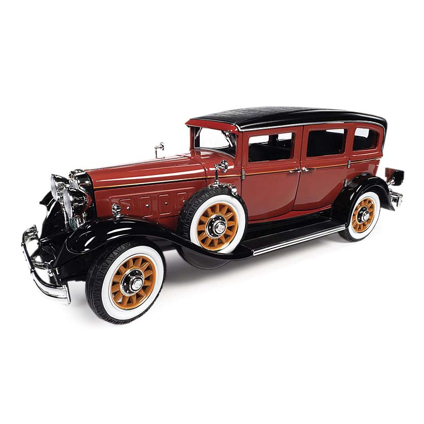 1931 Peerless Master 8 Sedan 1/18 Die Cast Model Main Image