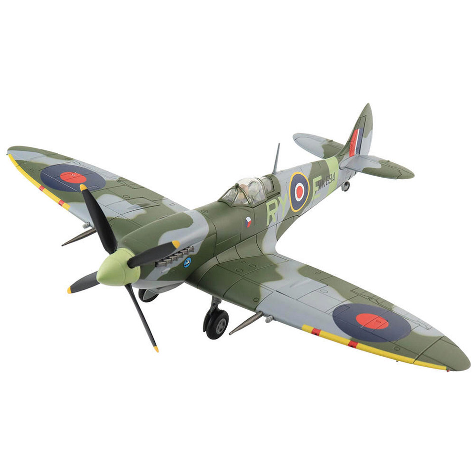 Spitfire Mk.IXc 1/48 Die Cast Model - HA8325 F/Lt. Jaroslav Dobrovolny, 313 Sqn., Oct 1944 Main Image