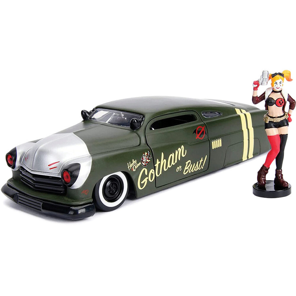 1951 Mercury 1/24 Die Cast Model with Harley Quinn Figure Main Image
