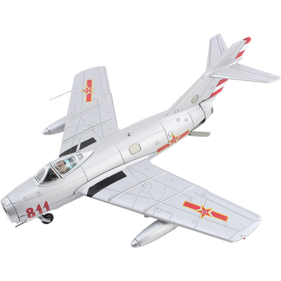 MIG-15bis 1/72 Die Cast Model - HA2421 Lt. V. I. Chizh, 72nd GvIAP, Anshan, 1 Nov. 1950 Main Image